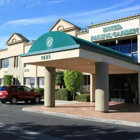 Hotel Pacific Garden