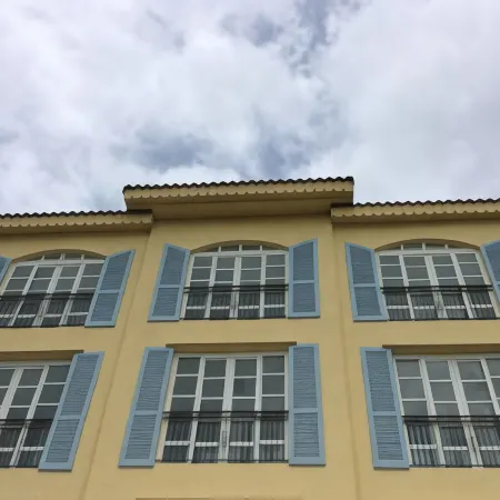 De Pastel Hua Hin Отели рядом с достопримечательностью «Провинциальное министерство электричества»