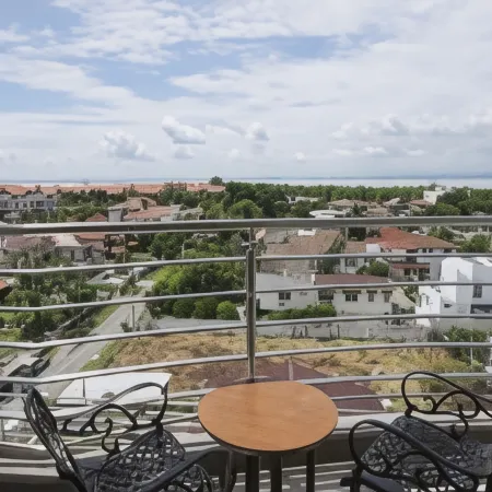 Golden View Serviced Apartments