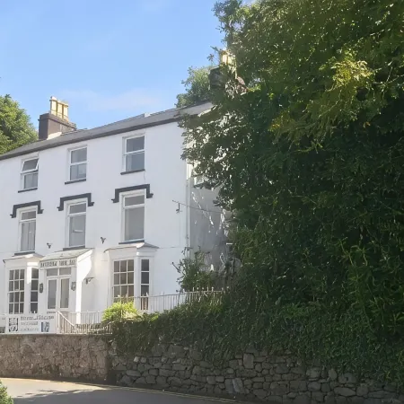 Byrdir House
