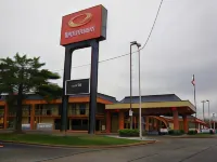 Econo Lodge Inn and Suites - Jackson - Ramah Hewan Peliharaan