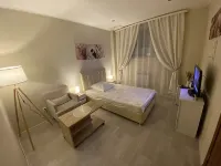 Sad Mini-Hotel