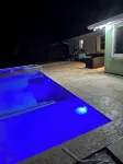 Amazing Pool & Canal Ground Level Home, Ocean access