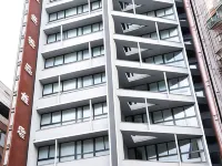 Royal Jade Boutique Hotel Hotels near Shipai Metro Station