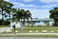 💦Stuart Splash💦 Pool Home; near Downtown Stuart & Hutchinson Island Beaches 🏖