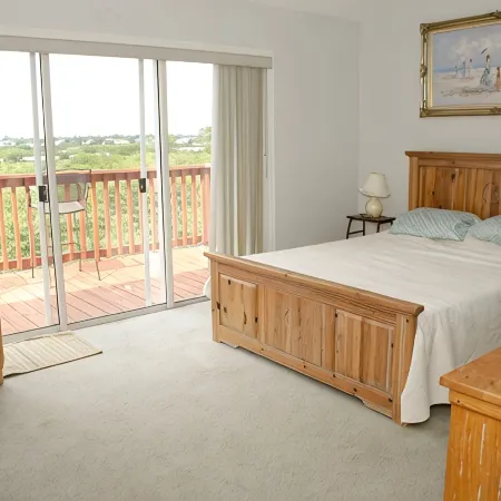 Waterfront condo, kayak launch, 1 block from bike trail, walk to Local dining.