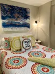 Bear House 1890, Sherfey Suite, Perfect Getaway, Walk to Cafes, Outdoor Activity - Condos