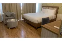 OYO Townhouse 156 Rose Hotel Apartments - 2-Star