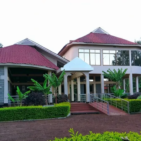 Green Hills Lodge