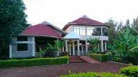 Green Hills Lodge