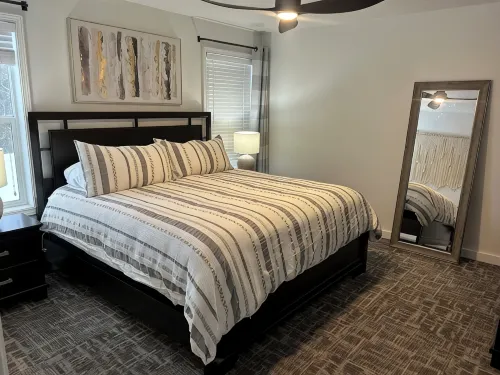 Charming Lewiston, Idaho Get-Away!  Wifi, King Bed, Pet Friendly