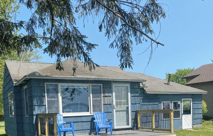 Quiet property on lake Oneida