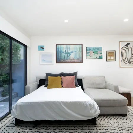 Modern Home - steps from downtown LB!