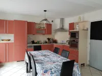 Apt T3 with garage, street of the port, Cancale, 50 m sea and harbor of Houle - 2 étoiles