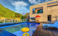 Wonju Cloud Pension - Swimmingpools
