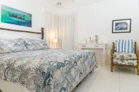 Steps To Beach - Spacious Clean Cottage w/ Cook - 3 stjerner