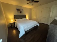 Charming 3-Bedroom Retreat in Prime Neighborhood SPI /SPACE X - 4-Star