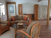 Vacation apartment directly on the lake with private access. - Boutique
