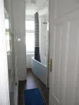 Excusive old building DG 80m² center within walking distance, 2 bedrooms, fireplace, XXL sofa - Gym