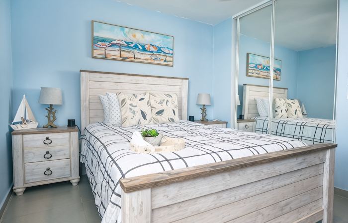 A cozy apartment with a spectacular ocean view!