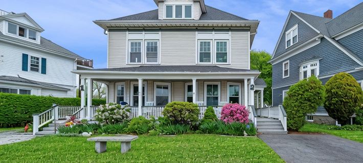 3BR Oceanview Townhouse on Boulevard I Walk to downtown l Sleeps 8 Hotels in Gloucester