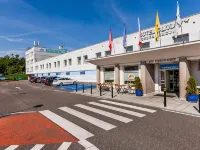 Hotel Olivia Hotels near Oliwa