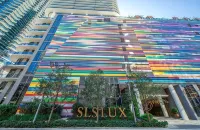 Suites at SLS LUX Brickell managed by CE - สระว่ายน้ำแบบอินฟินิตี้
