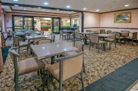 Wingate by Wyndham Hattiesburg - breakfast