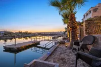 Waterfront  Pool  Spa  Views  Dock  7 bd - 4-Star