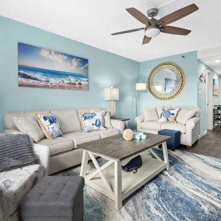 Newly Renovated Condo! Ocean View, Steps to beach, pool, private balcony,A/C
