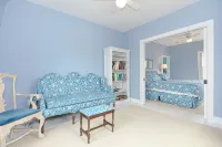 Stonington Borough with Water Views - Kitchens