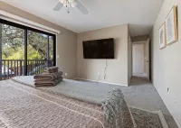 ✨ 3-King Beds / HotTub / EV Charger / Mountain View / Walk to River & Dining - Vuoristonäköala
