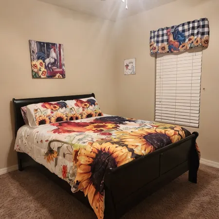 The Coop is a cozy pet friendly home in the heart of Roswell near hospitals