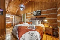 Check out our last minute deals! Mountain Views! Hot tub! - Chalets