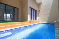 Cozzy Villa Azzalea - parking