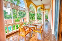 Gorgeous Hacienda-style, private Casa de Paz, with 24-hour gated security - chambre d’hôtes