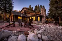Creekside Luxury Retreat • 8Br • Walk to Shops, Dining & Shuttle • Sleeps 22 - 4-Star