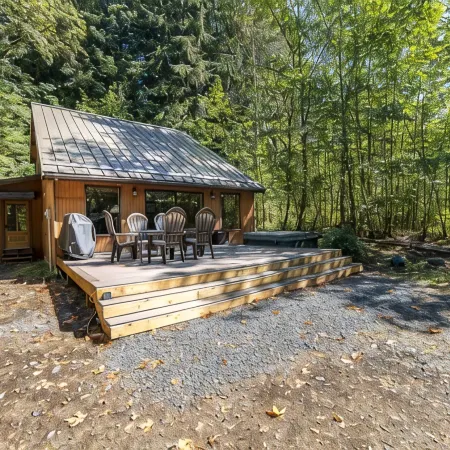 Unplug at this Mt. Baker Cabin in the Hot Tub, enjoy massage chair & rain shower