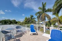 Fisherman's dream!!, Privacy, Heated Pool,Hot Tub, 50' Dockage, Tiki, pets ok, - โฮมสเตย์