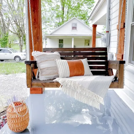 Cute Boho Country Bungalow in Central Franklin KY