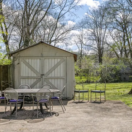 Scarlett Scales Cottage in Downtown Franklin