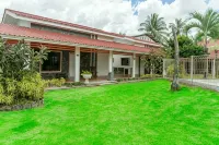 La Casa Borneo - Beach