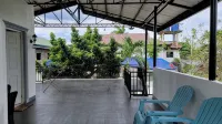TuloMir #F (Happy accommodation located in the center of Moalboal) - إقامة ريفية