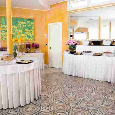 Hotel Iva Dining/Meeting Rooms