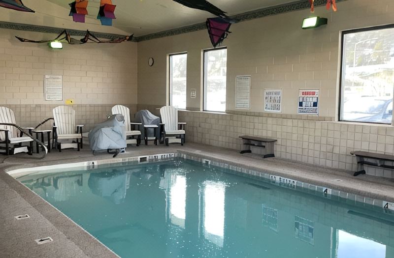 Boothill Inn and Suites photo 5