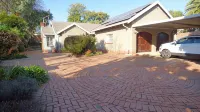 Aquasaints Guest Lodge - 2-Star