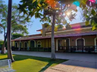 Concierge Plaza la Villa - Pools