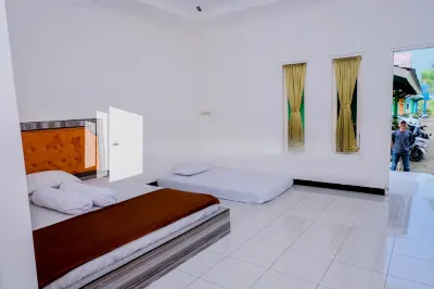 Villa Ikbhar Ciletuh RedPartner