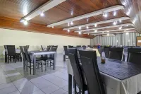OYO New Anápolis Hotel, Imperatriz Hotels in Imperatriz