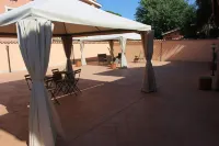 Sleep'n Go Hotel